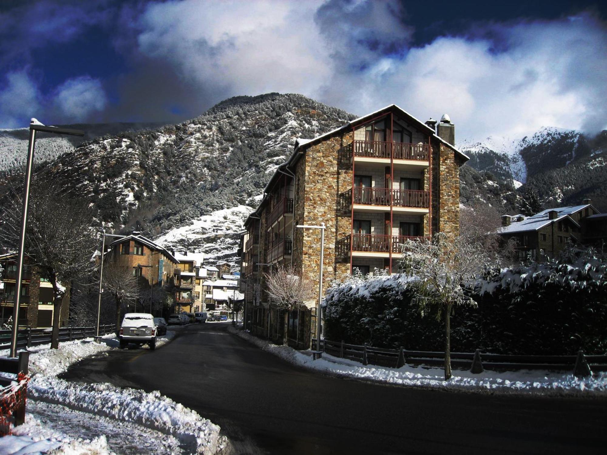 Hotel La Planada Ordino Extérieur photo